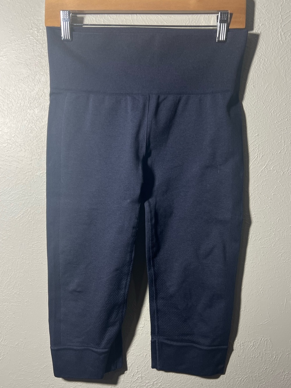 lululemon athletica Capri Leggings with High Waist size 8